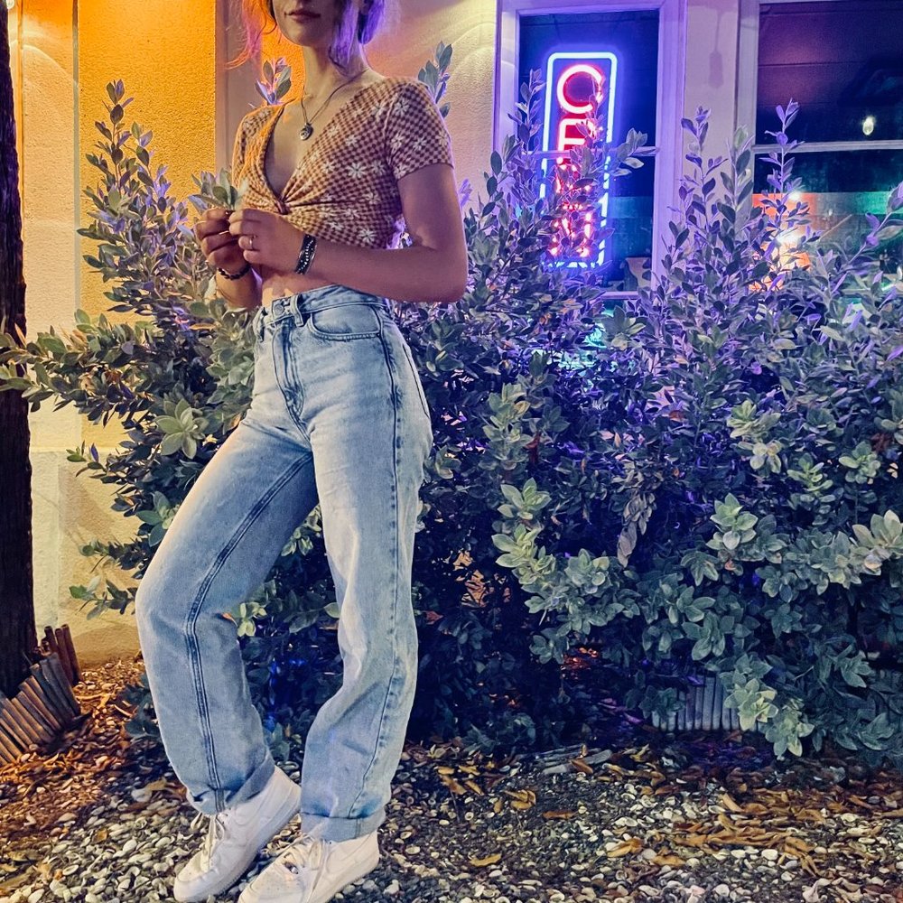 Meet your Posher, Celia